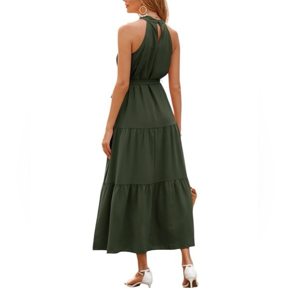 Pretty Garden green Sleeveless Halter Neck Boho Dresses size Medium - Picture 2 of 8